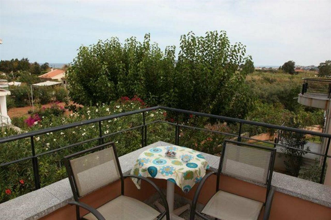Alfa Hotel Apartments Gerani  Exterior foto